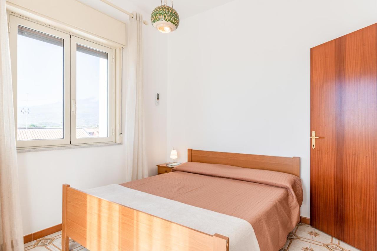 Giardini Naxos Apartment With Terrace Near The Sea Екстер'єр фото
