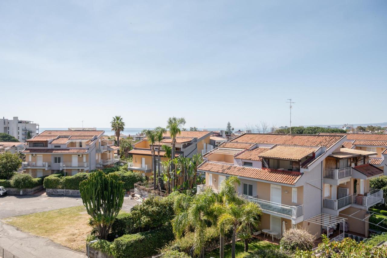 Giardini Naxos Apartment With Terrace Near The Sea Екстер'єр фото